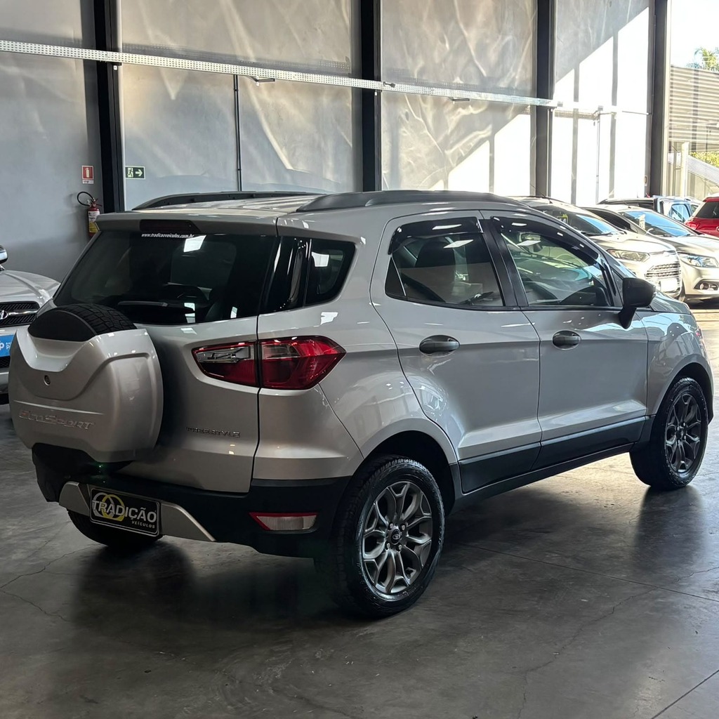 Ford Ecosport Freestyle 1.6 Flex (Impecável – Manual 5M – Completa)