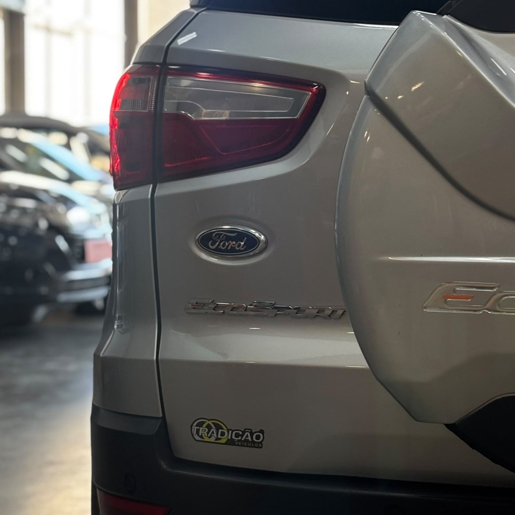 Ford Ecosport Freestyle 1.6 Flex (Impecável – Manual 5M – Completa)