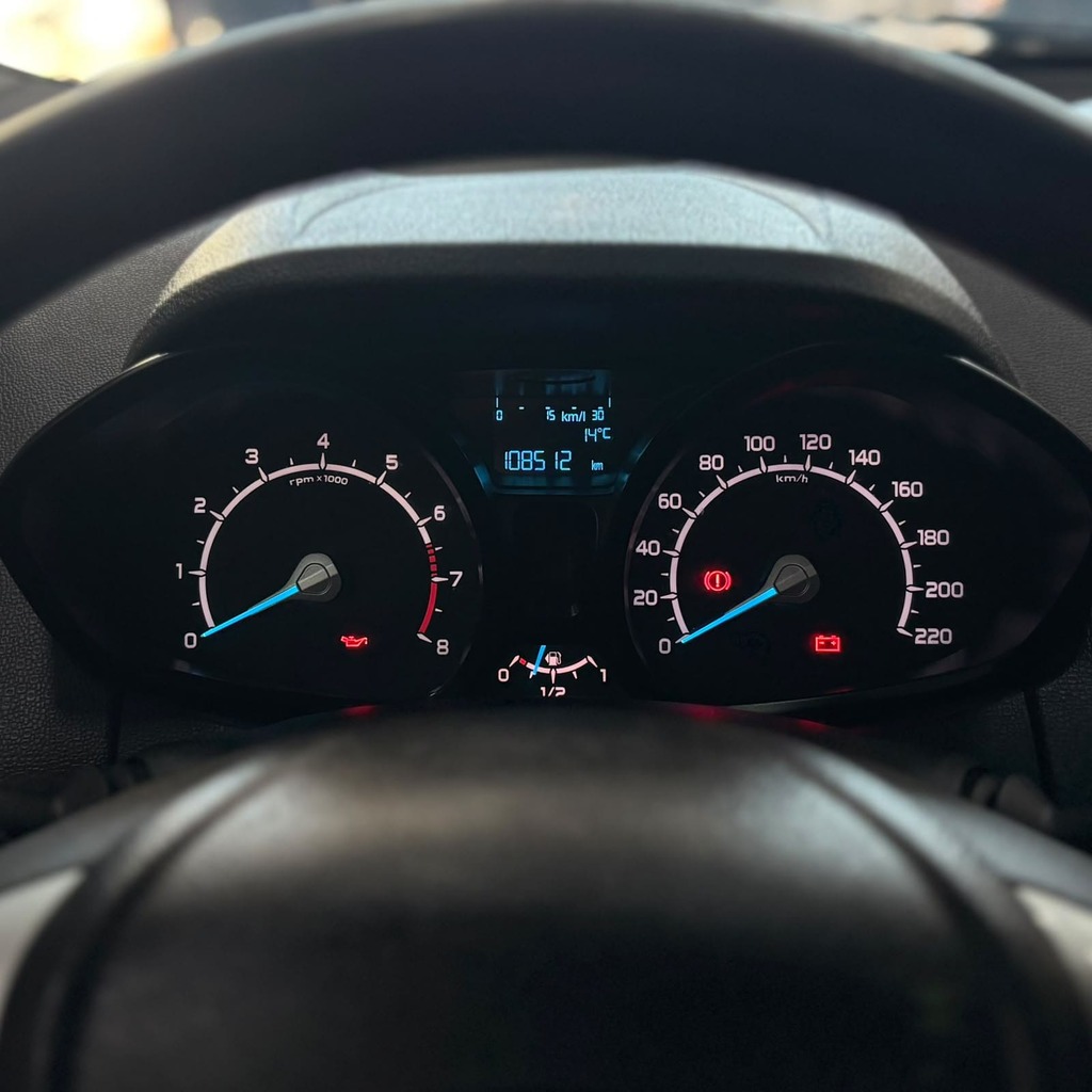 Ford Ecosport Freestyle 1.6 Flex (Impecável – Manual 5M – Completa)