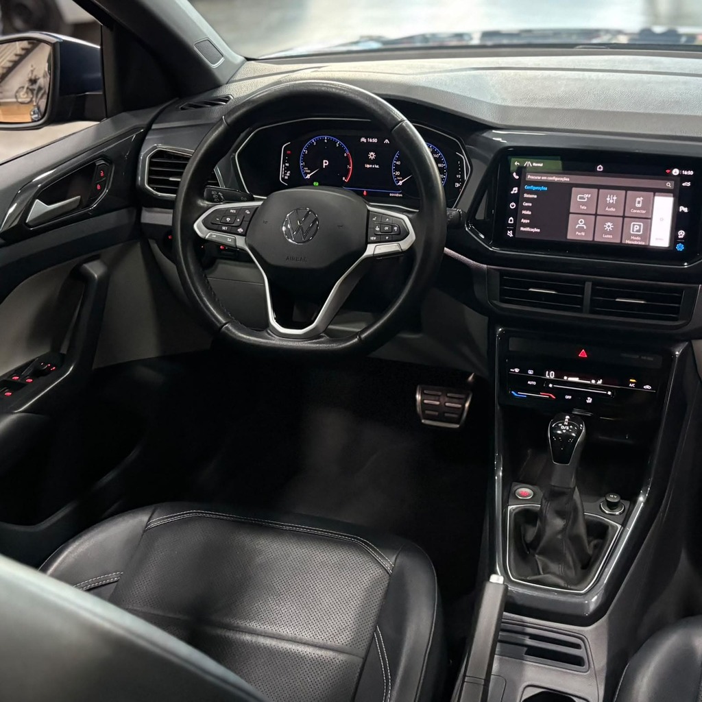 Volkswagen T-Cross Highline Flex 1.4 (Impecável – Top de Linha – Teto Solar – Bancos em Couro)