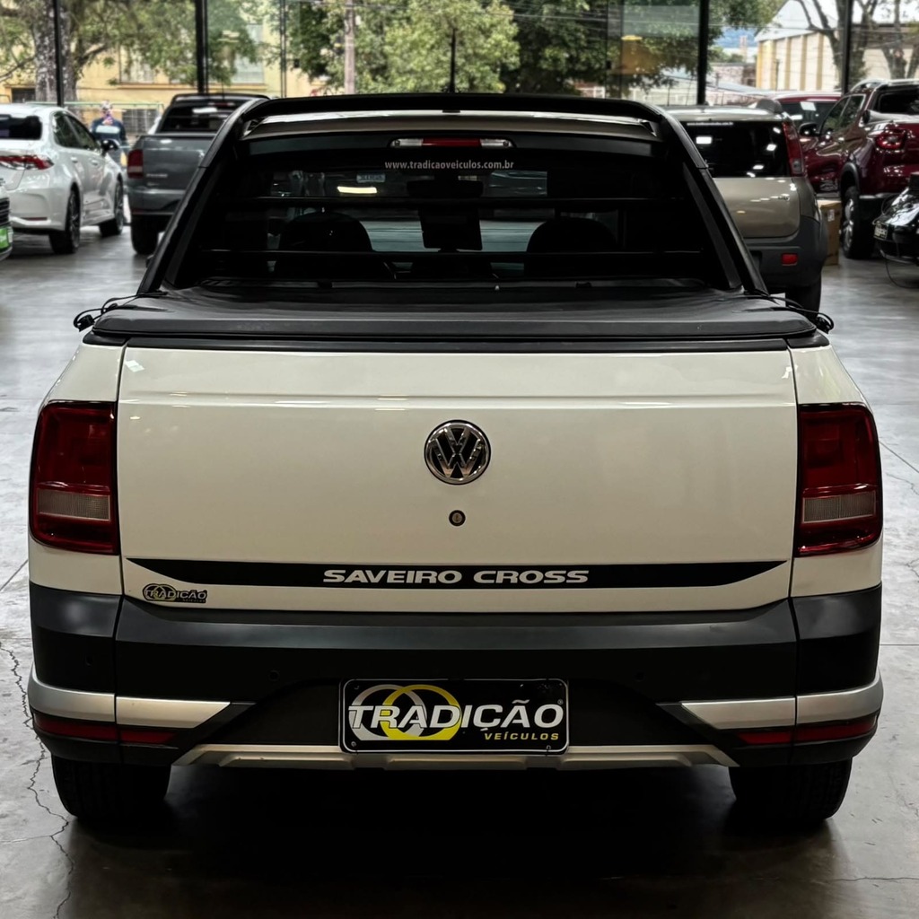 Volkswagen Saveiro Cross CD 1.6 Flex (Impecável – Manual 5M – Bancos em Couro -115 Mil Kms)