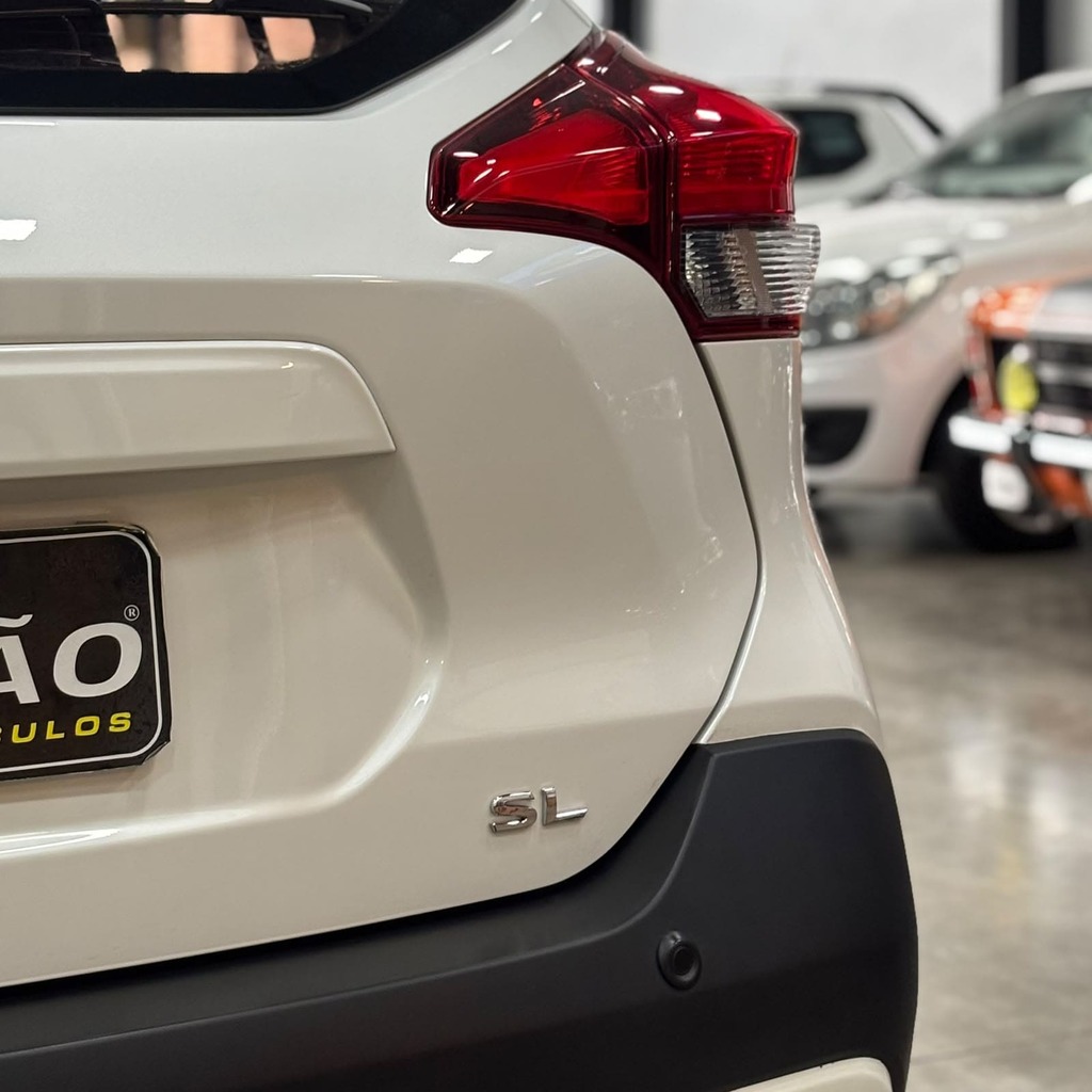 Nissan Kicks SL 1.6 Flex CVT (Impecável – Automática – Bancos em Couro)