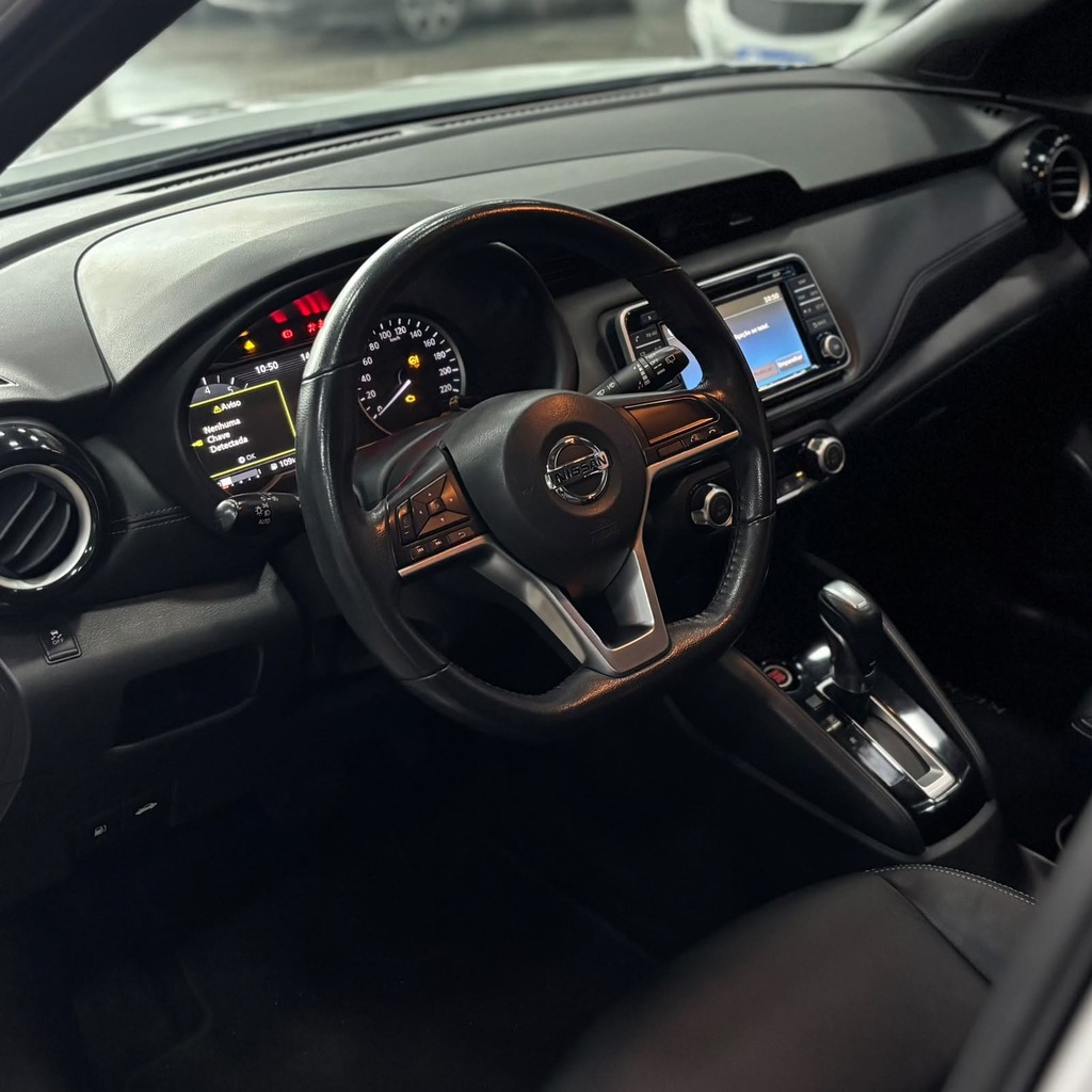 Nissan Kicks SL 1.6 Flex CVT (Impecável – Automática – Bancos em Couro)