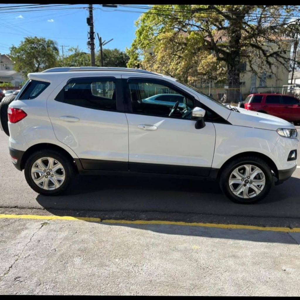 Ford Ecosport Titanium 2.0 Flex (Impecável – Automática – Roda de Liga)