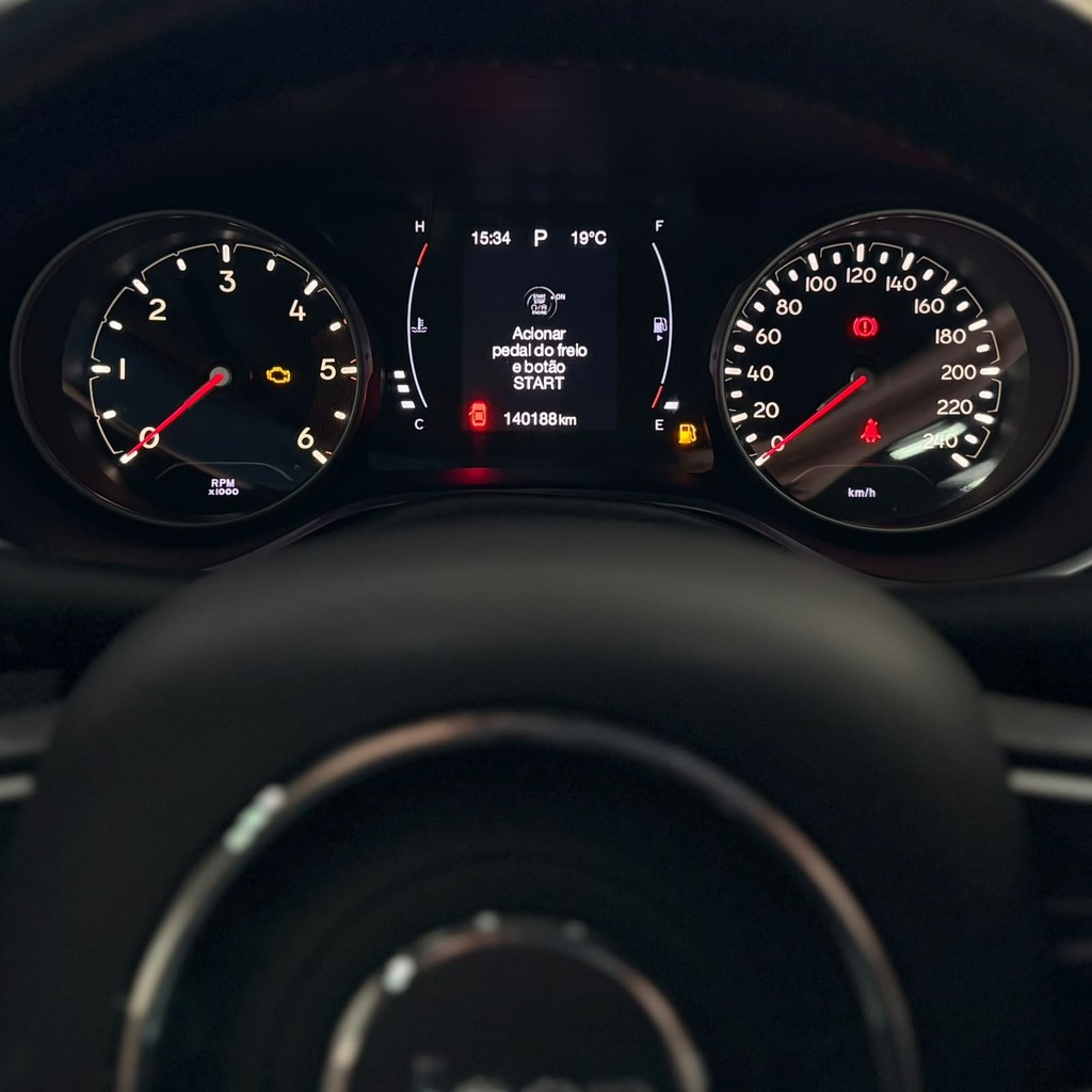 Jeep Compass Longitude 2.0 Diesel 4×4 (Impecável – Automática – Bancos em Couro)