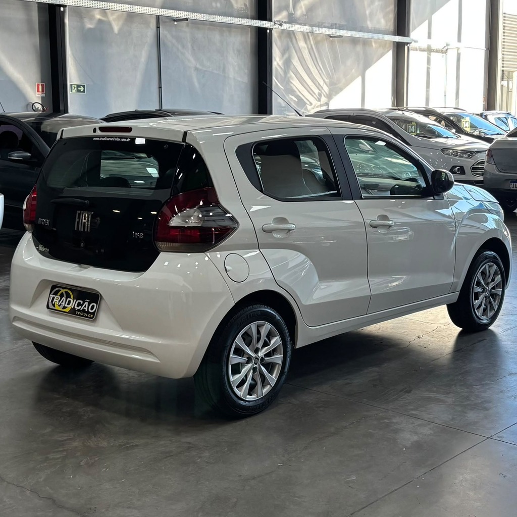Fiat Mobi Evo Like 1.0 Flex (Completo – Manual 5M – Impecável)