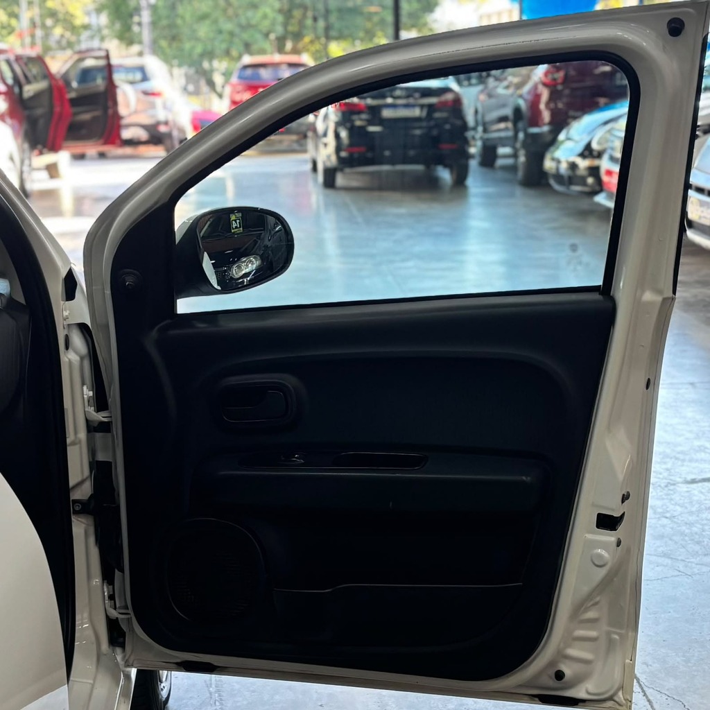 Fiat Mobi Evo Like 1.0 Flex (Completo – Manual 5M – Impecável)