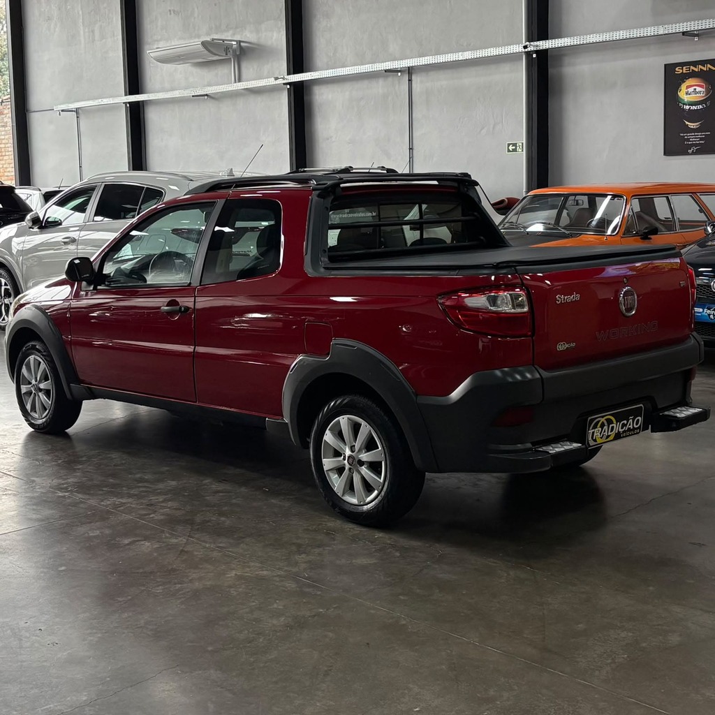Fiat Strada Working Cd 1.4 Flex 3 Portas Manual 5M (Impecável – Completa)
