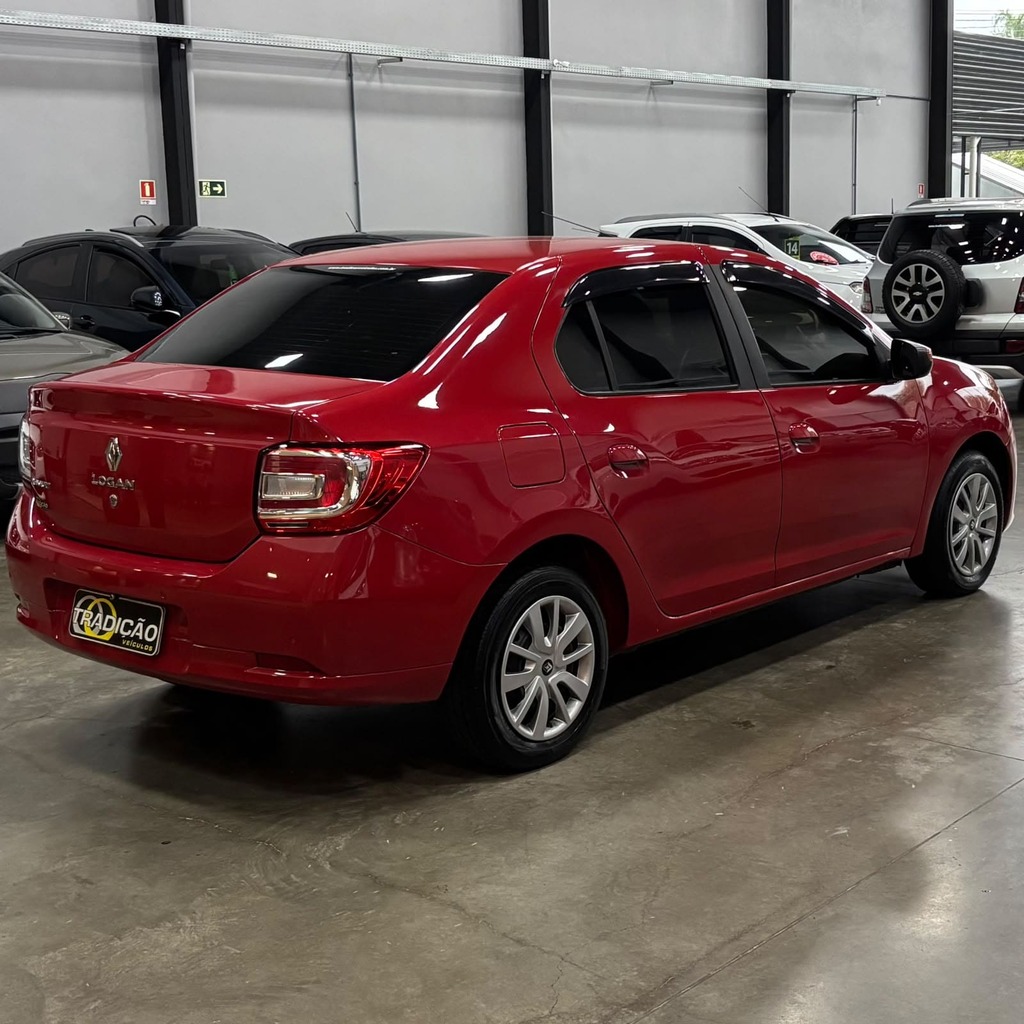 Reanault Logan Expression 1.0 Flex (Impecável – Manual 5M – Completo)