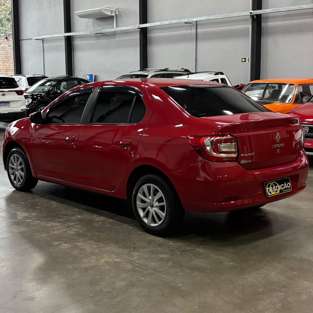 Reanault Logan Expression 1.0 Flex (Impecável – Manual 5M – Completo)