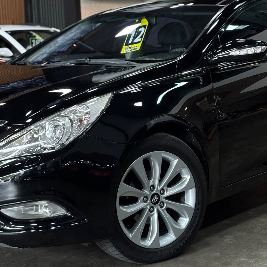 Hyundai Sonata GLS 2.4 Gasolina (Impecável – Único dono – Teto solar – Bancos em couro)