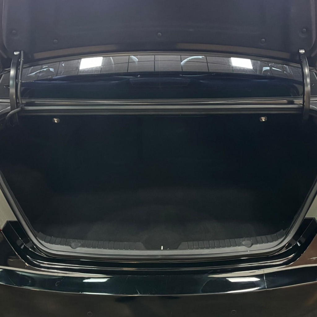 Hyundai Sonata GLS 2.4 Gasolina (Impecável – Único dono – Teto solar – Bancos em couro)
