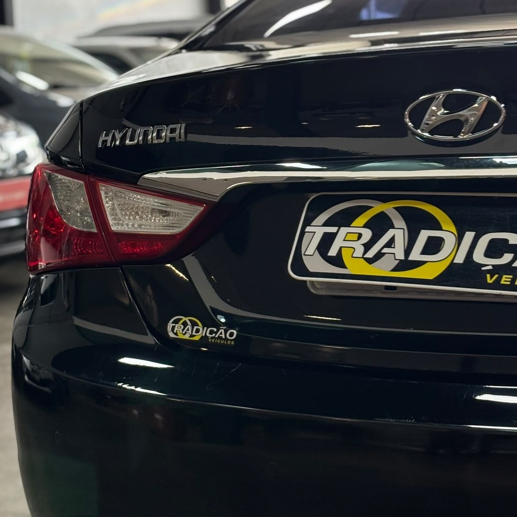 Hyundai Sonata GLS 2.4 Gasolina (Impecável – Único dono – Teto solar – Bancos em couro)
