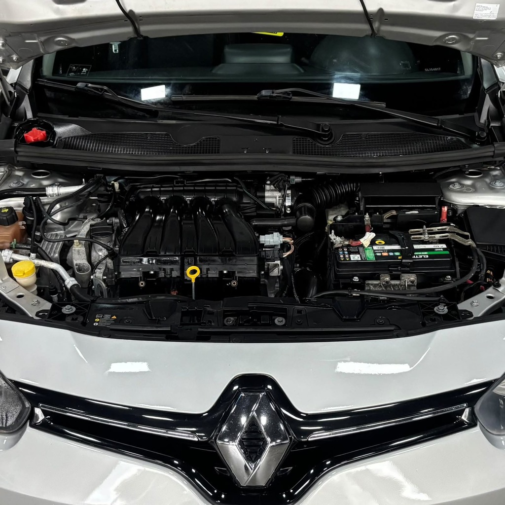 Renault Fluence Dynamique Plus 2.0 Flex Cvt (Impecável – Automático – Bancos em couro)