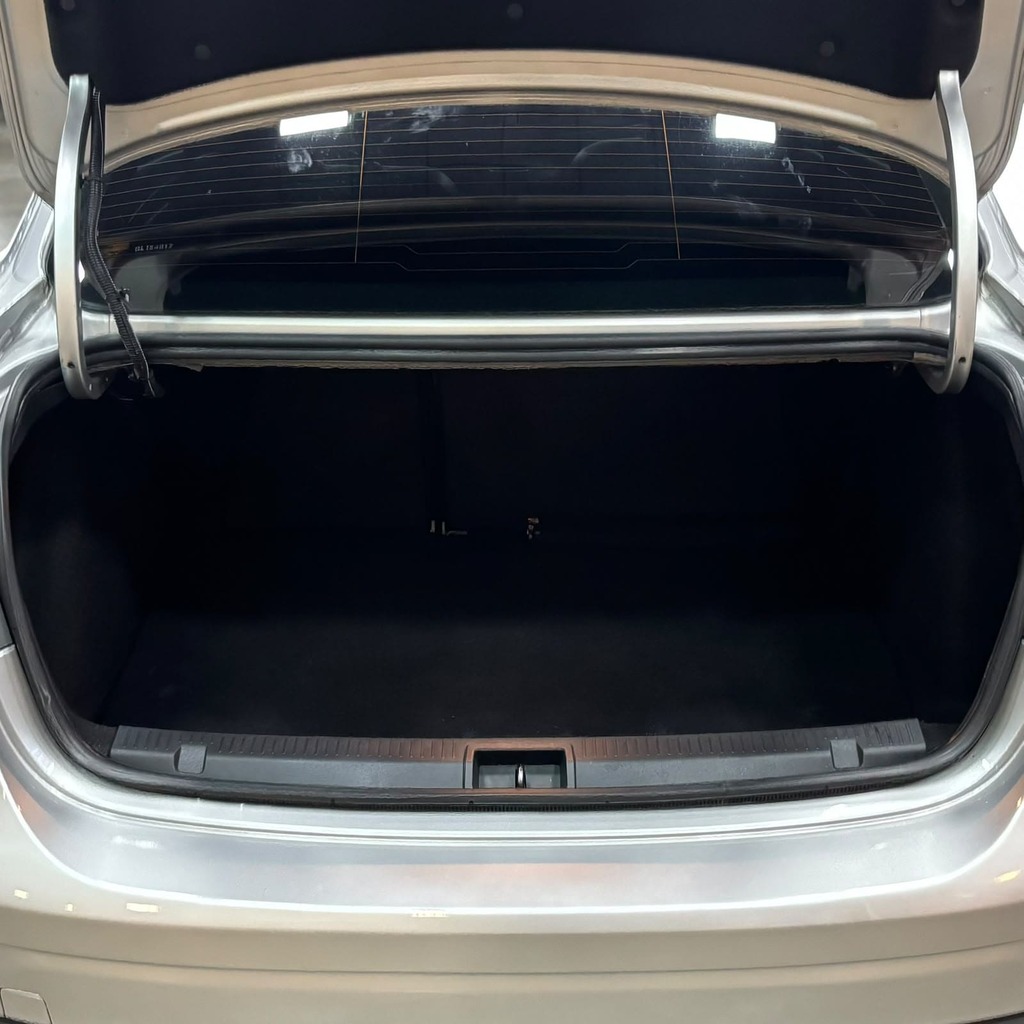 Renault Fluence Dynamique Plus 2.0 Flex Cvt (Impecável – Automático – Bancos em couro)