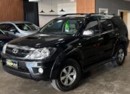 Toyota Hilux Sw4 Srv 3.0 4×4 Diesel Aut (Impecável – 5 Lugares – Bancos em couro)