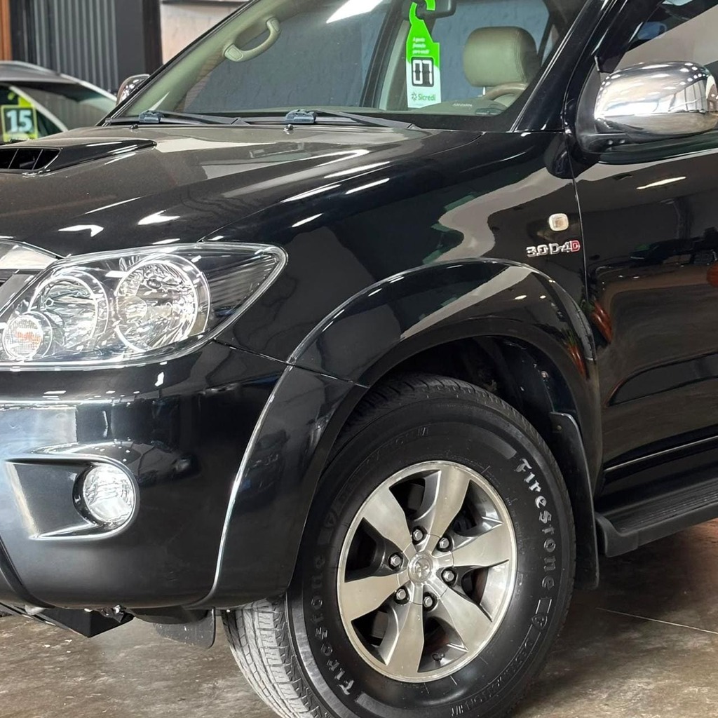 Toyota Hilux Sw4 Srv 3.0 4×4 Diesel Aut (Impecável – 5 Lugares – Bancos em couro)
