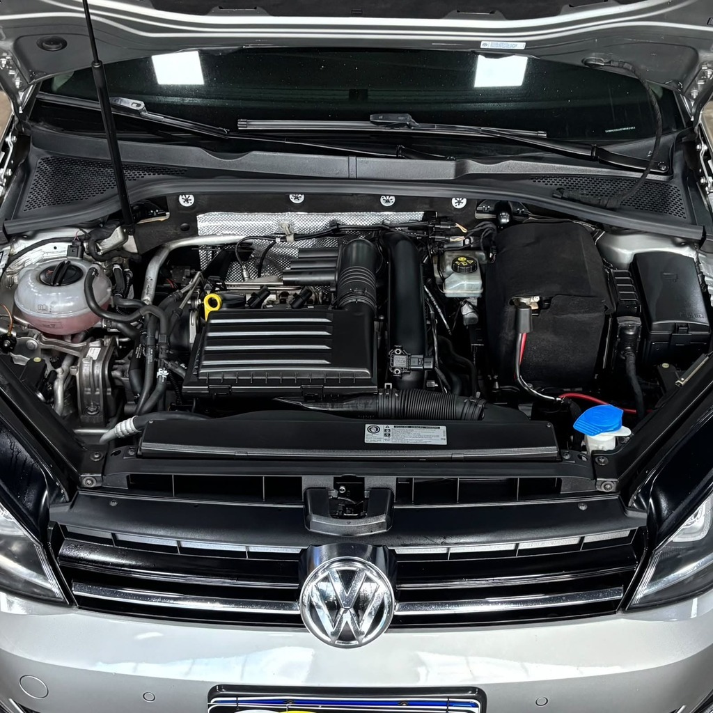 Volkswagen Golf Highline TSi 1.4 (Impecável – 100 Mil Km – Bancos em couro – Câmbio Aut)