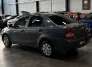 Toyota Etios Sedan X 1.5 Flex (Impecável – Manual – Ar e Direção)