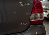 Toyota Etios Sedan X 1.5 Flex (Impecável – Manual – Ar e Direção)