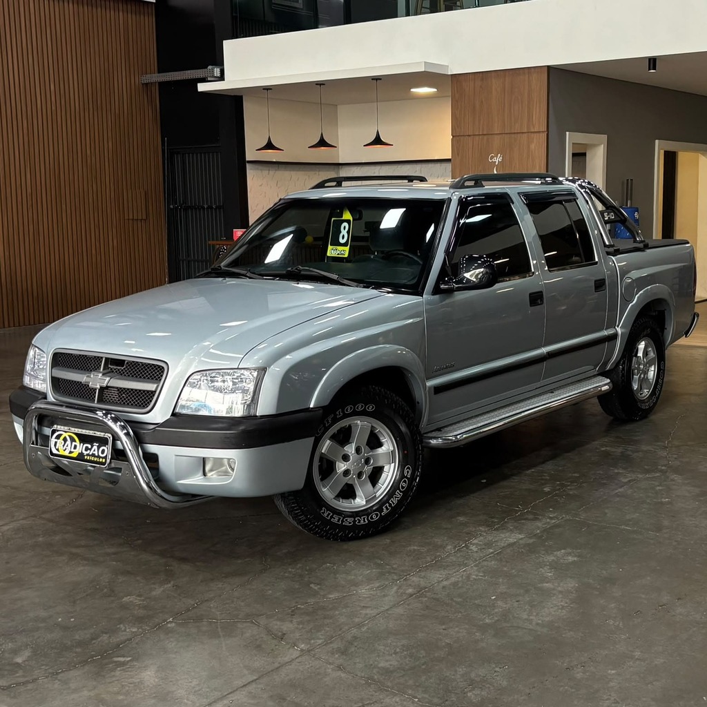 Chevrolet S10 Advantage 4×2 FlexPower / 2008 (Completa – Manual – Impecável)