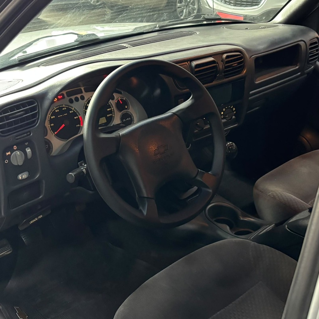 Chevrolet S10 Advantage 4×2 FlexPower / 2008 (Completa – Manual – Impecável)