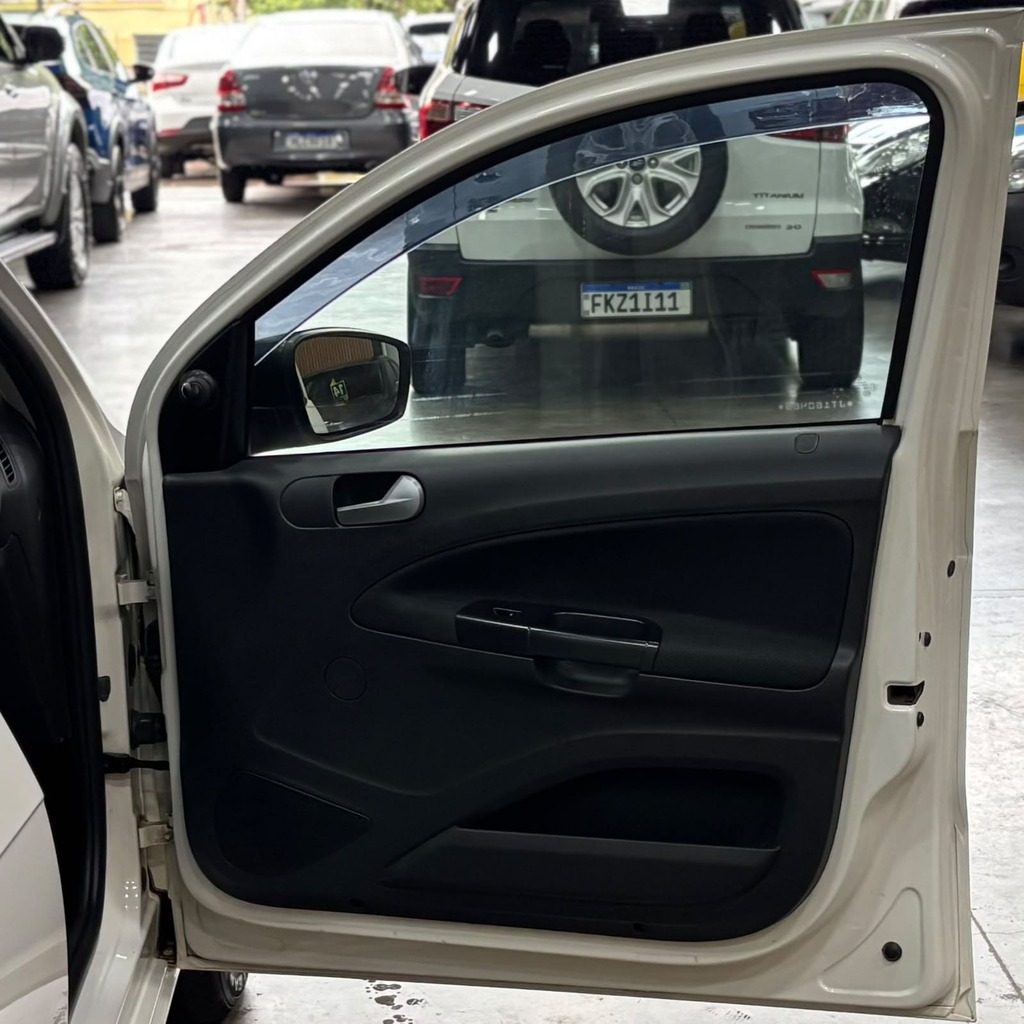 Volkswagen Gol Rallye 1.6 Flex ( Impecável – Completo – Roda de liga)
