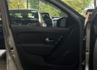 Sandero Stepway 1.6 (Impecável – Completo – Bancos de couro)