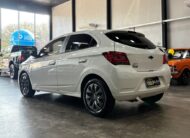 Chevrolet Ônix Joy Black Edition (Versão Exclusiva – Impecável)