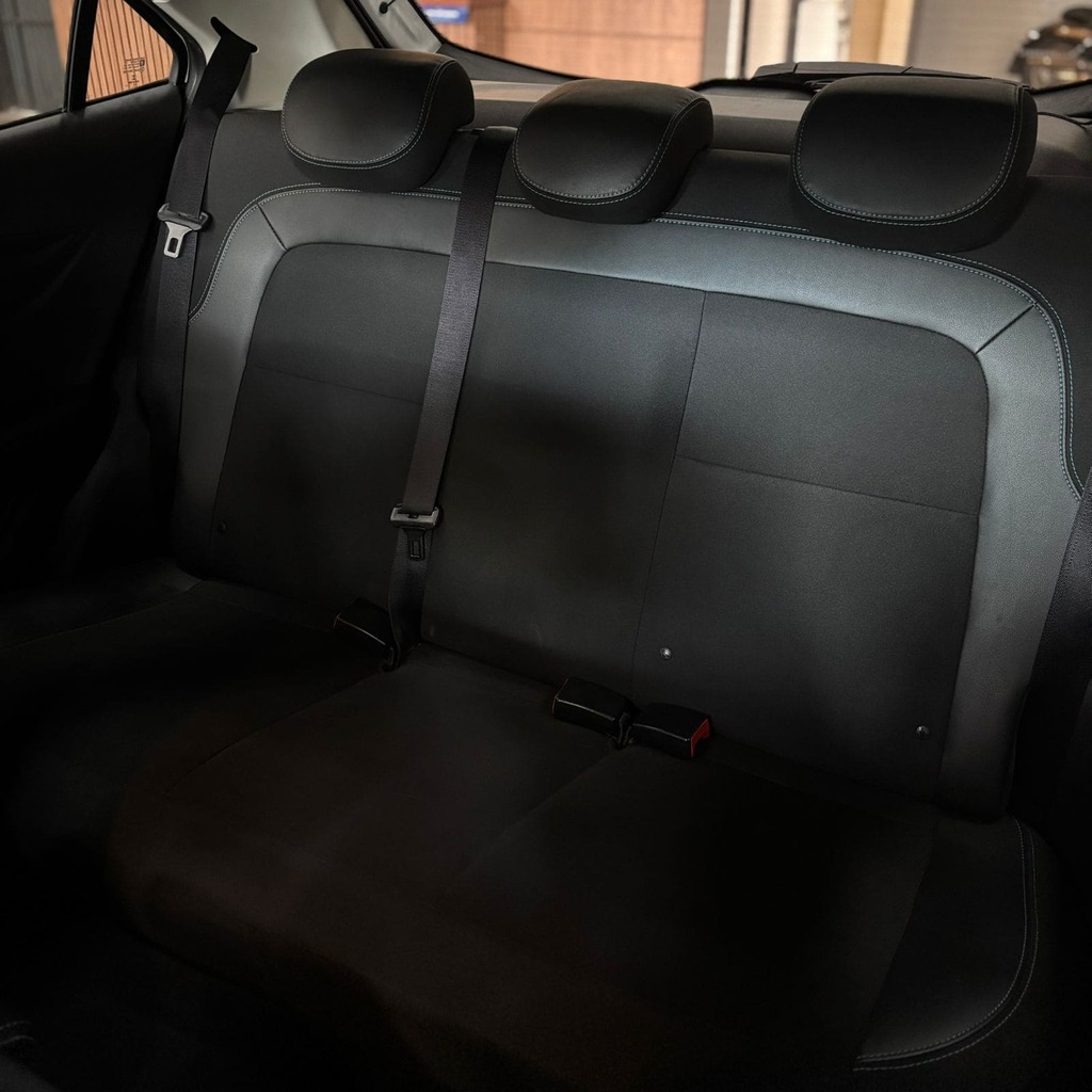 Chevrolet Ônix Joy Black Edition (Versão Exclusiva – Impecável)