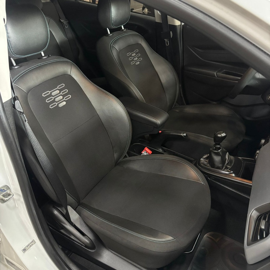 Chevrolet Ônix Joy Black Edition (Versão Exclusiva – Impecável)