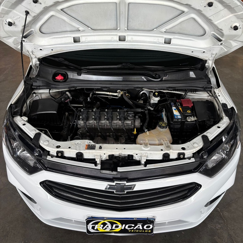 Chevrolet Ônix Joy Black Edition (Versão Exclusiva – Impecável)