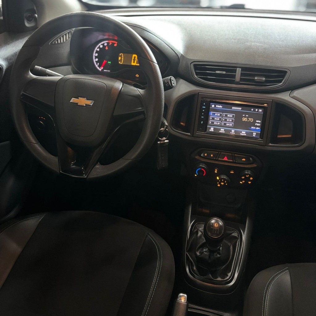 Chevrolet Ônix Joy Black Edition (Versão Exclusiva – Impecável)
