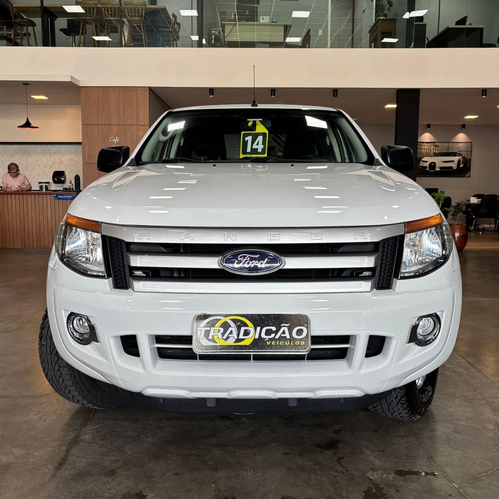 Ford Ranger XLS 2.5 Flex (Impecável – Manual)