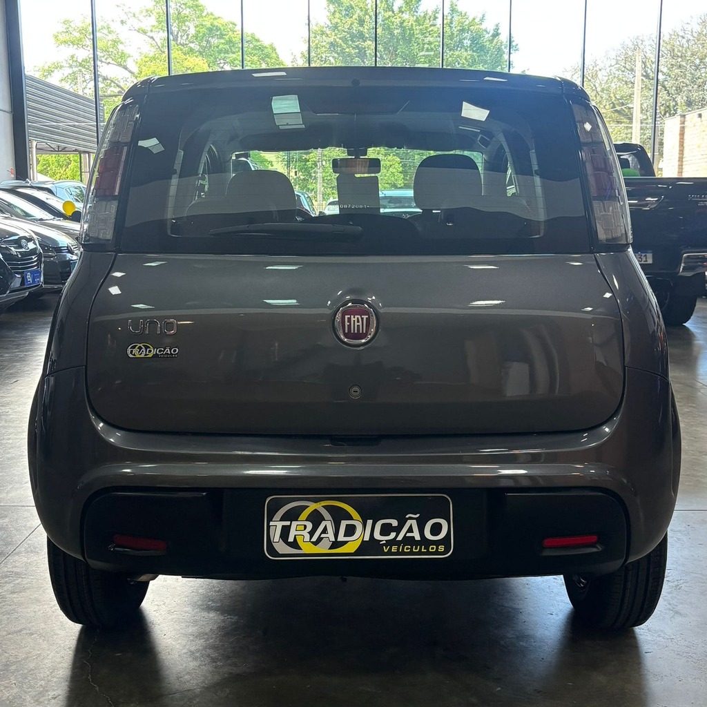 Fiat Uno Attractive 1.0 Fire Flex (Impecável – Km baixa – Pneus zeros)