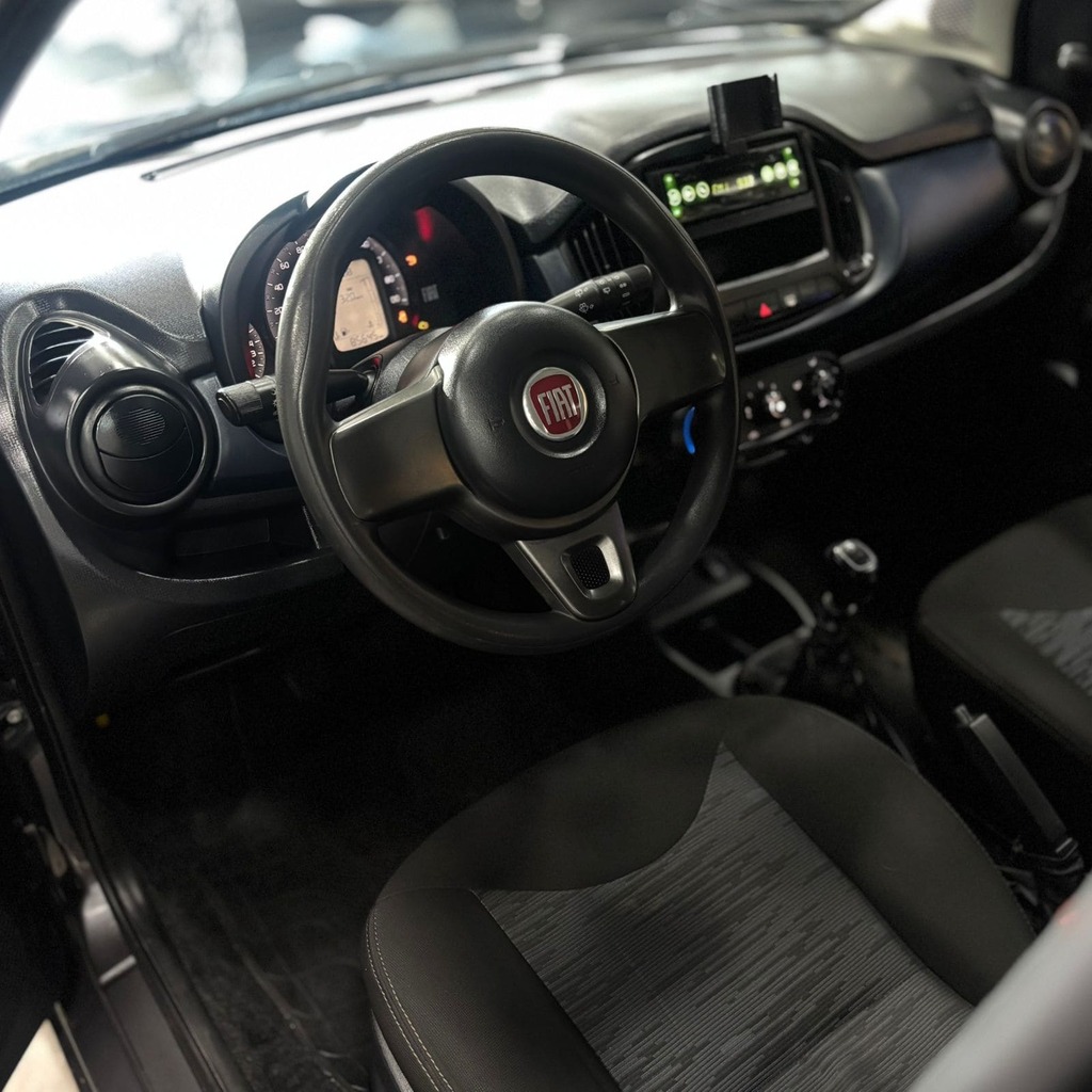 Fiat Uno Attractive 1.0 Fire Flex (Impecável – Km baixa – Pneus zeros)