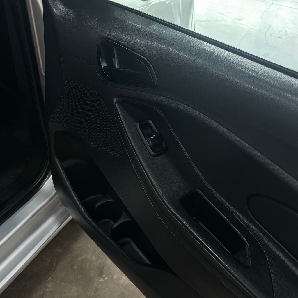 Ford Ka SE Plus 1.0 Fire Flex (Impecável – Km Baixa)