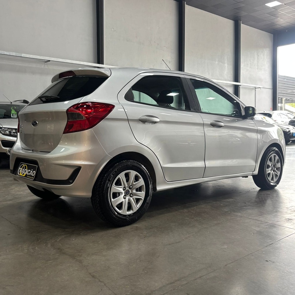 Ford Ka SE Plus 1.0 Fire Flex (Impecável – Km Baixa)