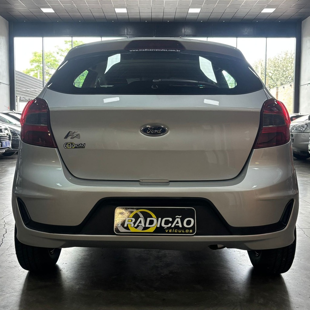 Ford Ka SE Plus 1.0 Fire Flex (Impecável – Km Baixa)