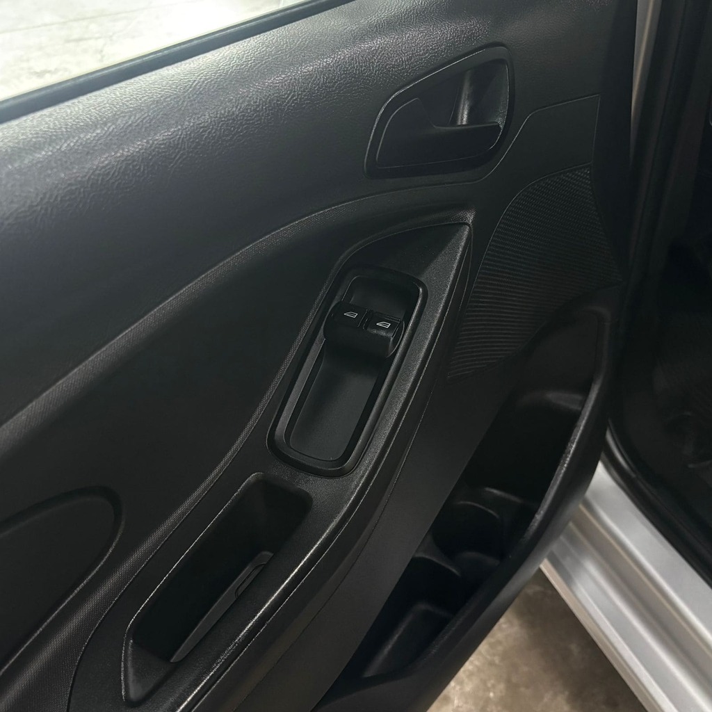 Ford Ka SE Plus 1.0 Fire Flex (Impecável – Km Baixa)