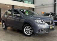 Renault Sandero Expression 1.6 (Impecável – Econômico)