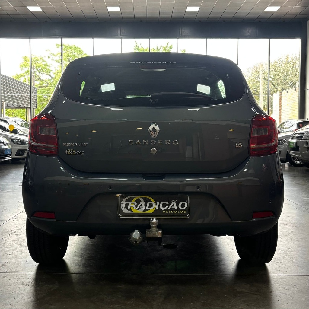 Renault Sandero Expression 1.6 (Impecável – Econômico)