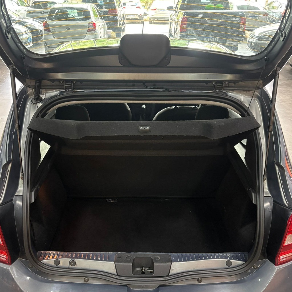 Renault Sandero Expression 1.6 (Impecável – Econômico)