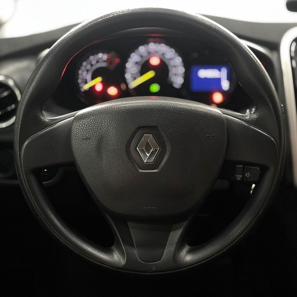 Renault Sandero Expression 1.6 (Impecável – Econômico)