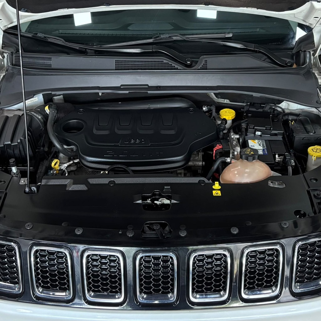 Jeep Compass Limited Flex 2.0 (Impecável – Automática – Bancos em Couro)