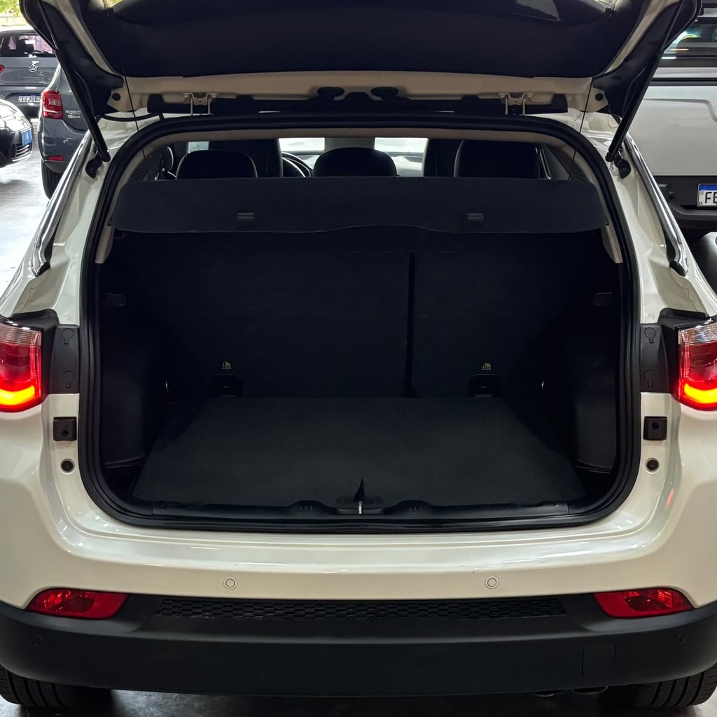 Jeep Compass Limited Flex 2.0 (Impecável – Automática – Bancos em Couro)