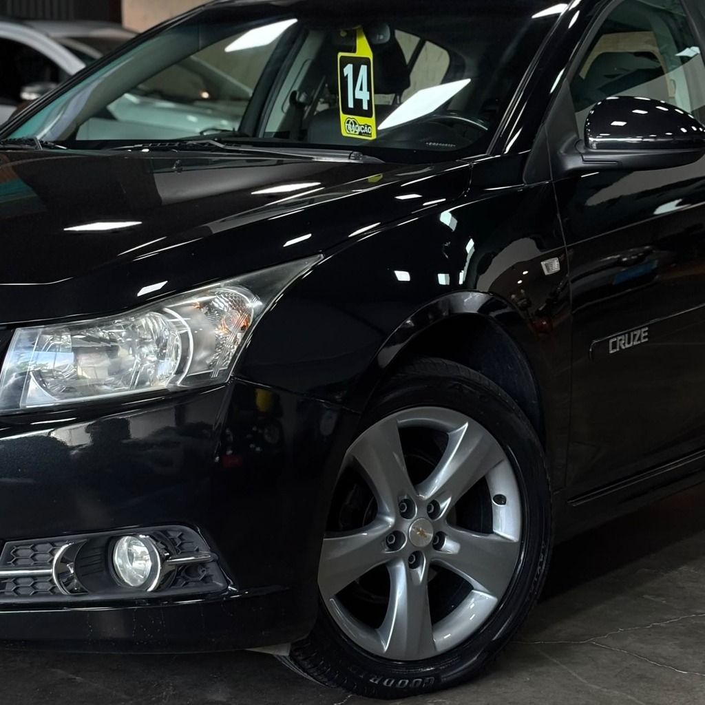 Chevrolet Cruze Ltz Hatch 1.8 Flex (Impecável – Teto Solar – Bancos em Couro – Automático)