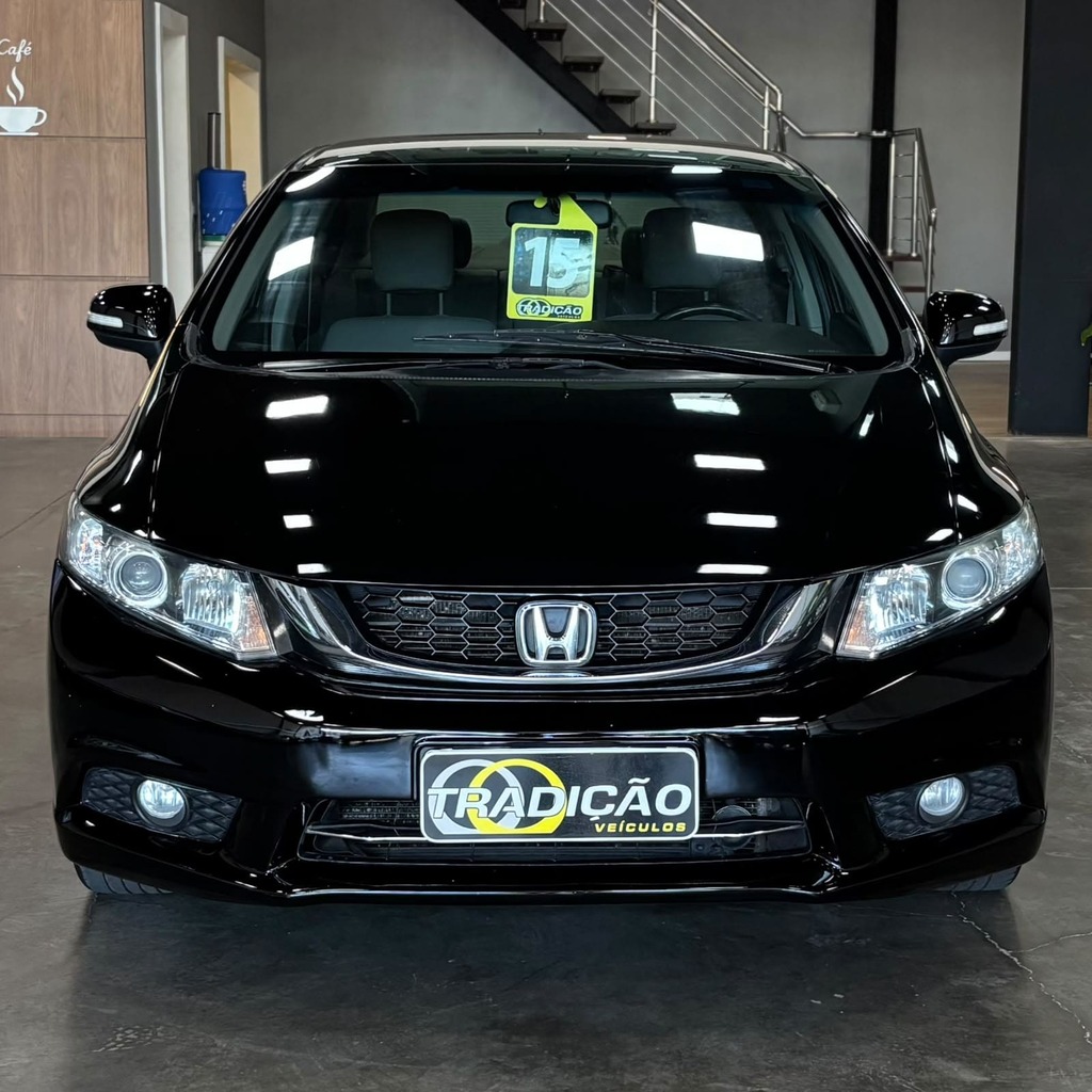 Honda Civic Lxr 2.0 Flex Aut (Impecável – Bancos em Couro – Roda de Liga)