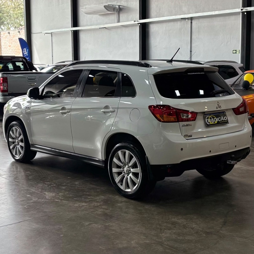 Mitsubishi Asx 4wd Aut 2.0 Gasolina (Impecável – Teto Panorâmico – Roda de Liga – Bancos em Couro)