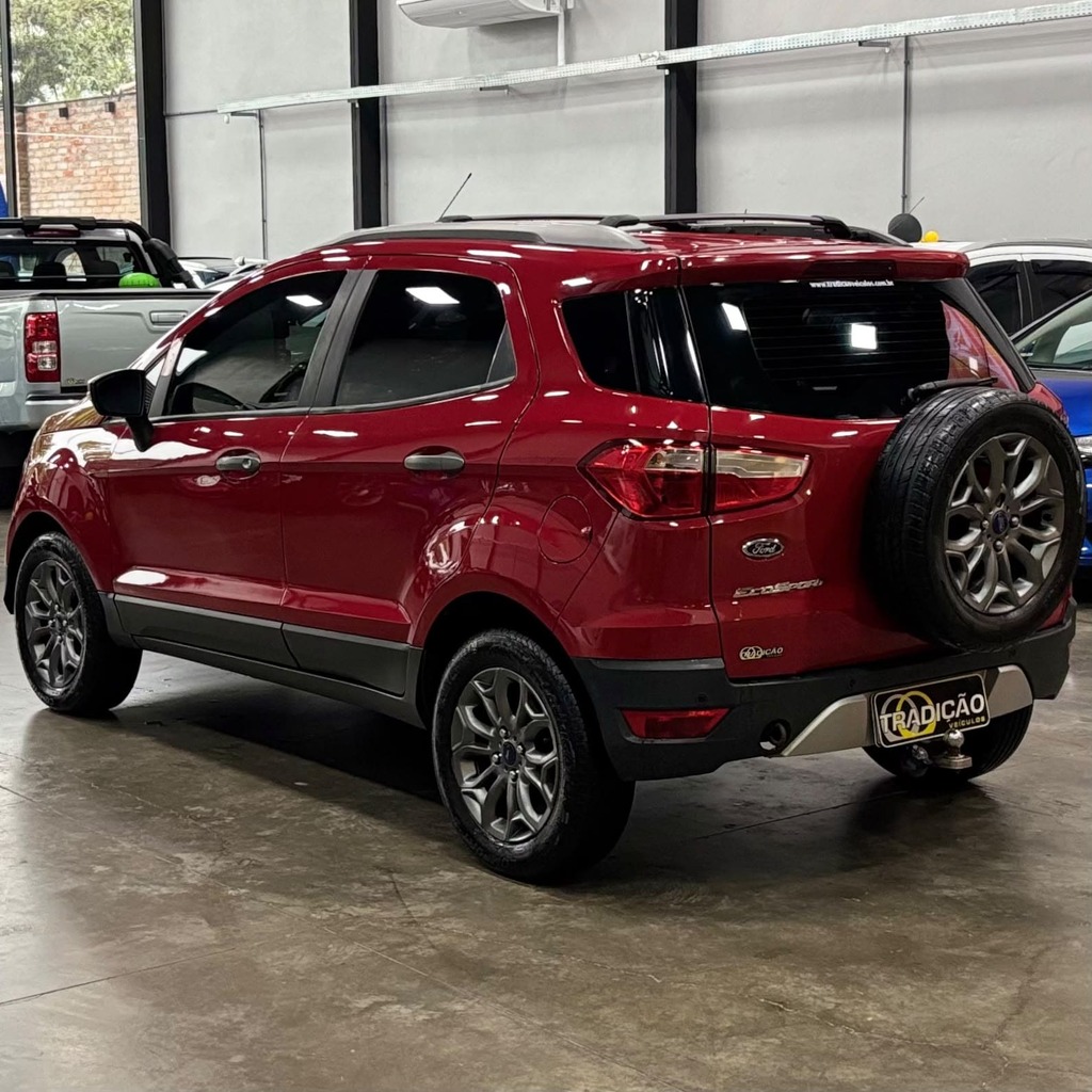 Ford Ecosport Freestyle 1.6 Flex (Impecável – Manual – Completa – Bancos em Couro)